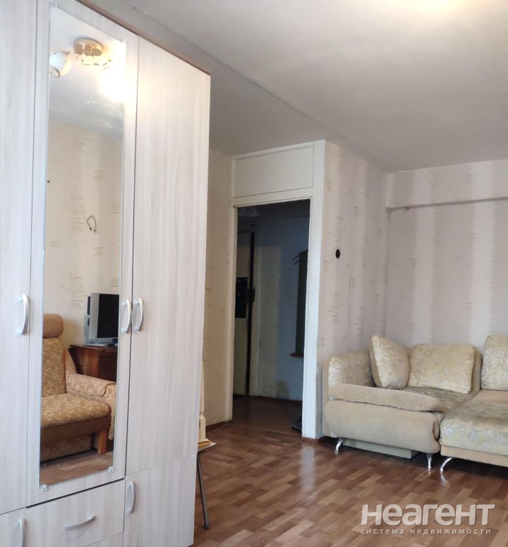 Продается 1-комнатная квартира, 34 м²