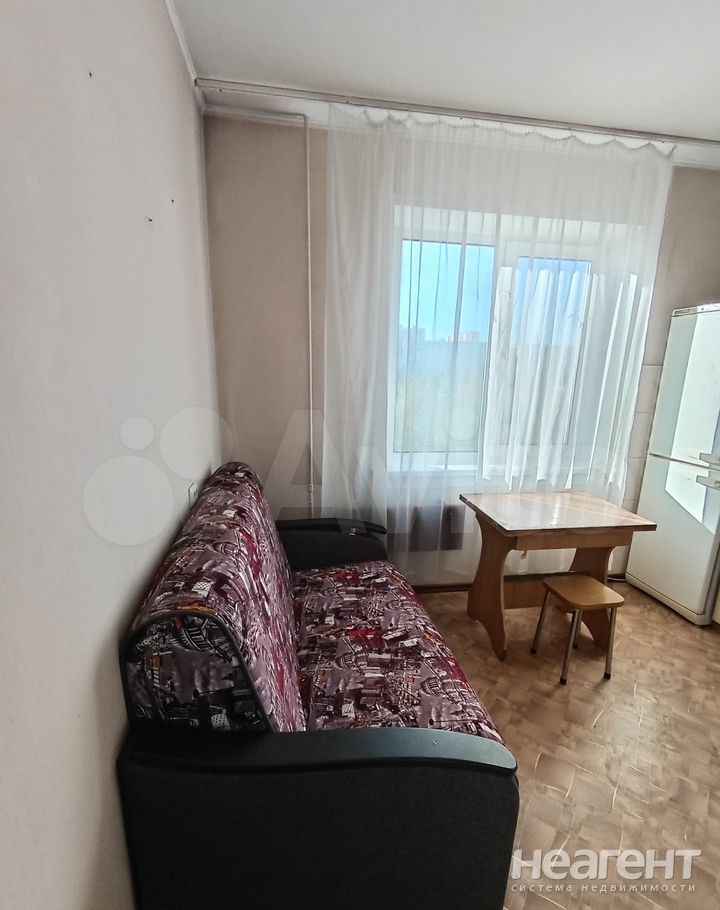 Продается 1-комнатная квартира, 38,1 м²