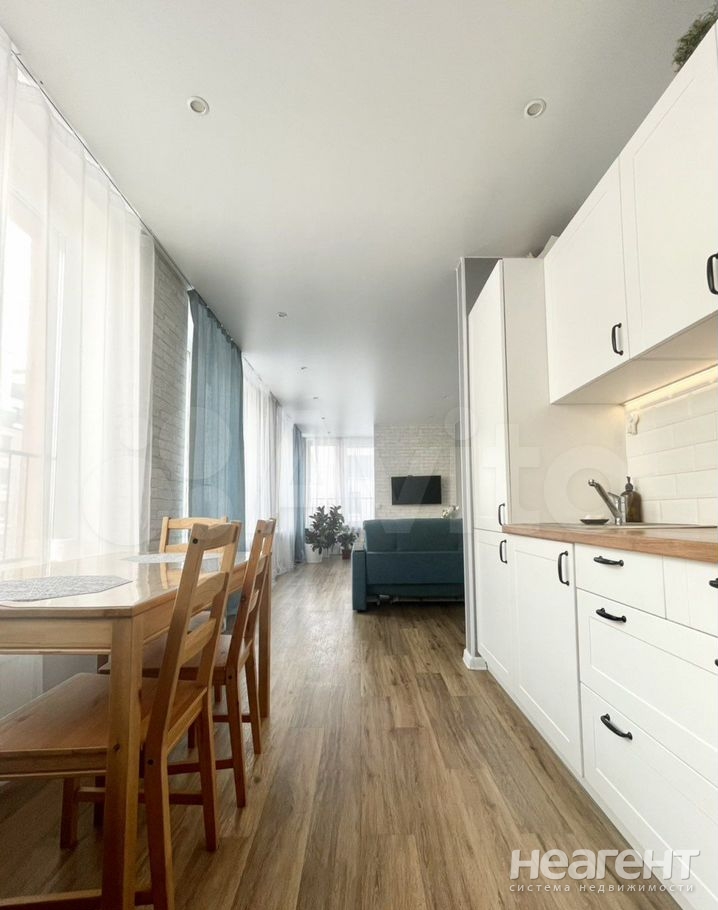 Продается 2-х комнатная квартира, 62 м²