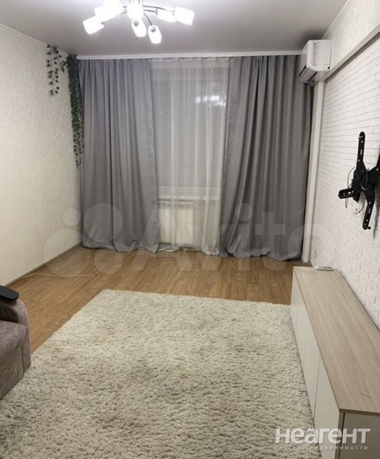 Сдается 2-х комнатная квартира, 45 м²