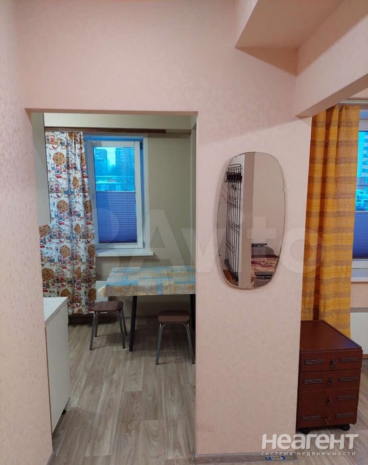 Сдается 1-комнатная квартира, 31,6 м²