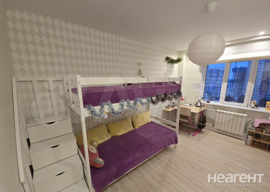 Продается 3-х комнатная квартира, 79 м²