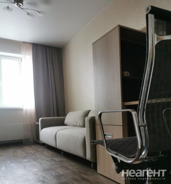 Сдается 1-комнатная квартира, 40 м²