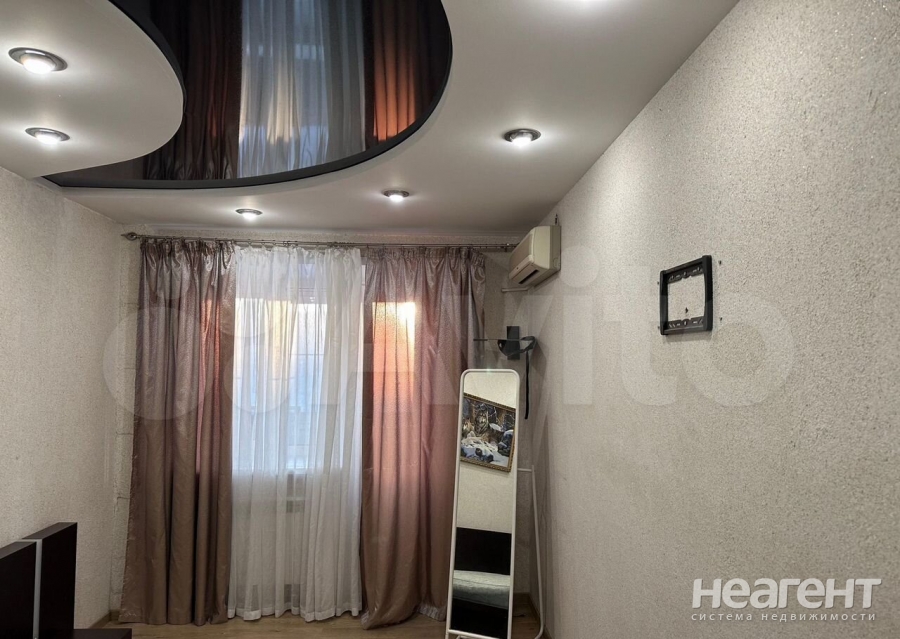 Сдается Многокомнатная квартира, 80 м²