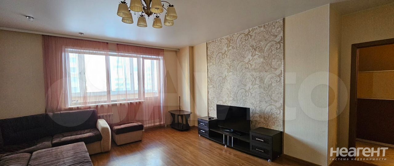 Сдается Многокомнатная квартира, 92,2 м²