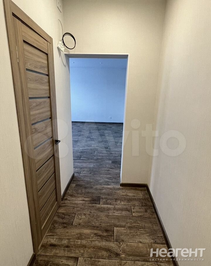 Сдается 1-комнатная квартира, 40 м²