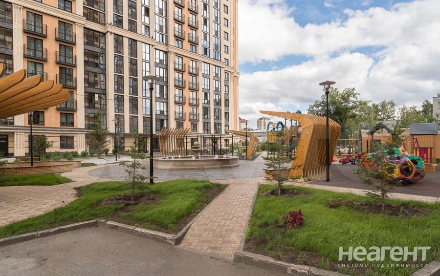 Продается 1-комнатная квартира, 41 м²