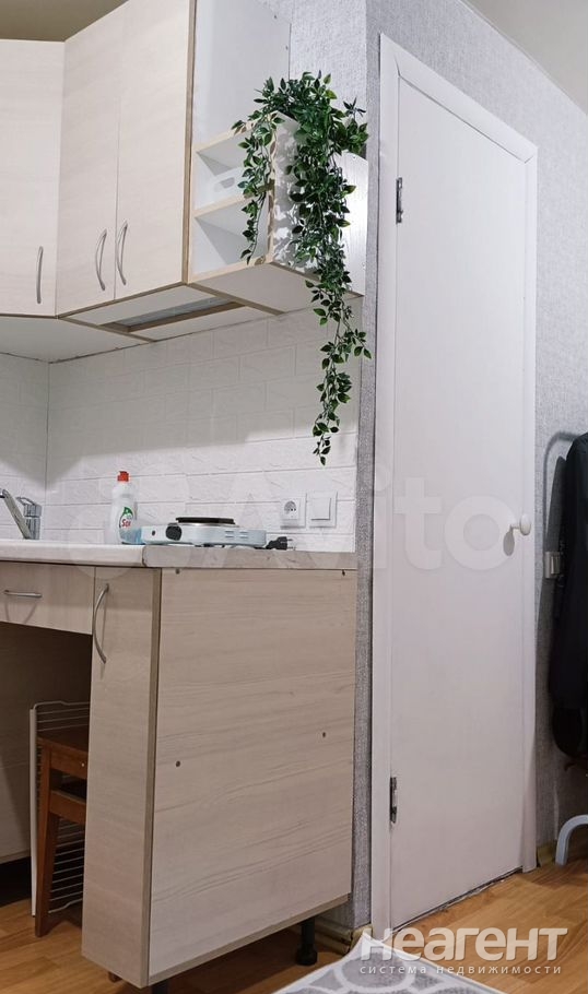 Продается 1-комнатная квартира, 13 м²