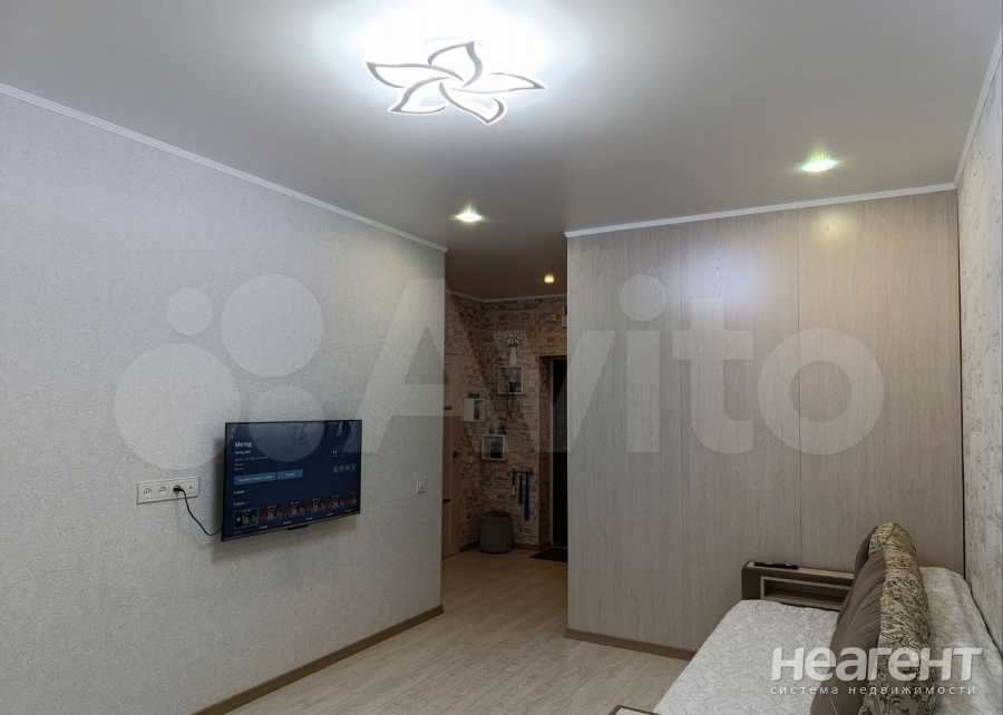 Продается 1-комнатная квартира, 40,5 м²