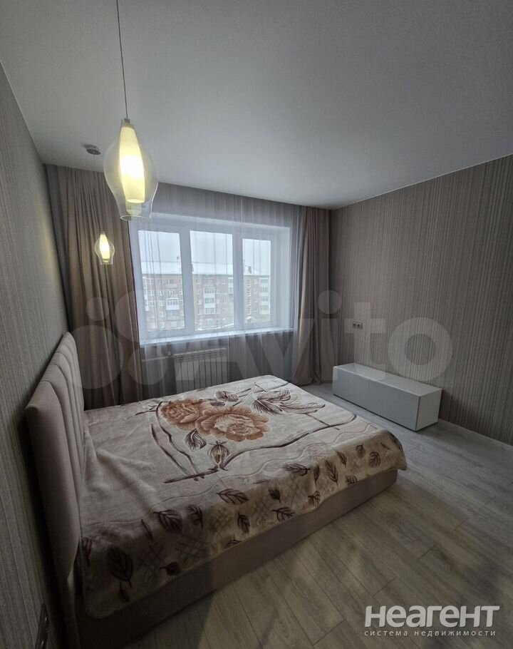 Продается 1-комнатная квартира, 35 м²