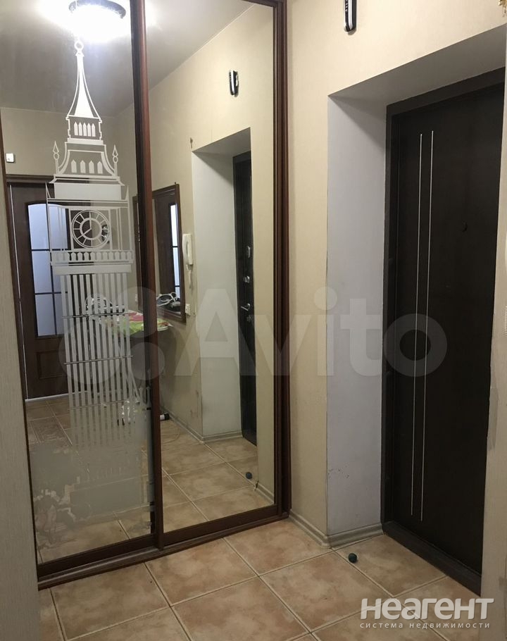 Продается 2-х комнатная квартира, 56 м²