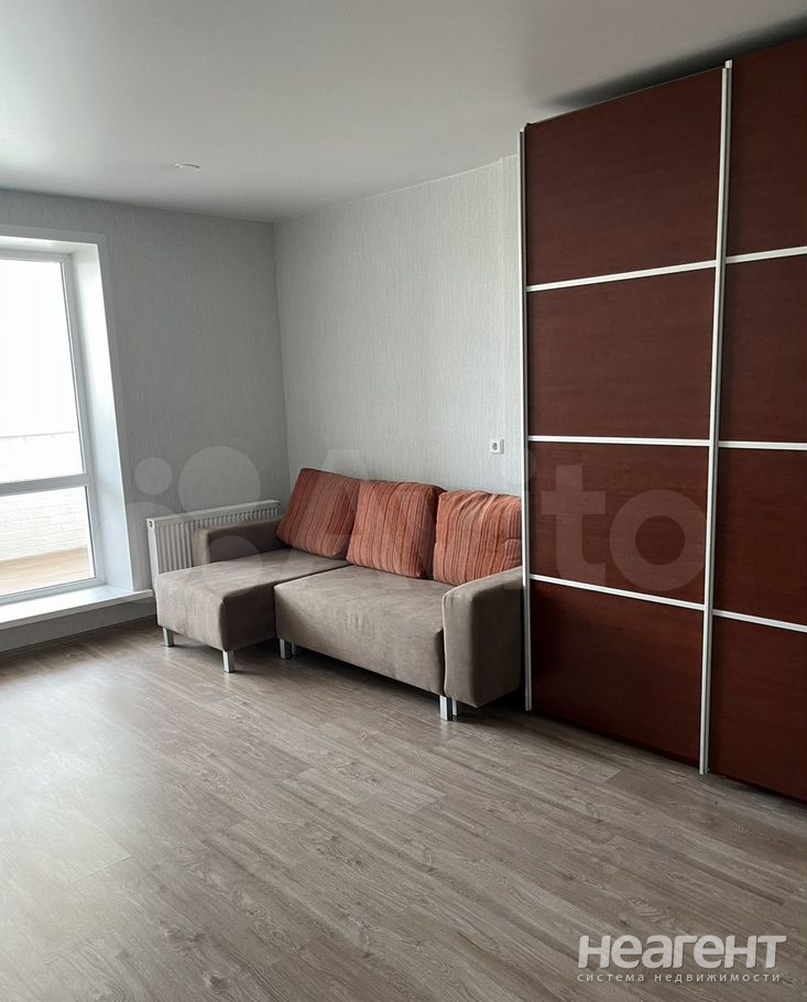 Продается 1-комнатная квартира, 40 м²