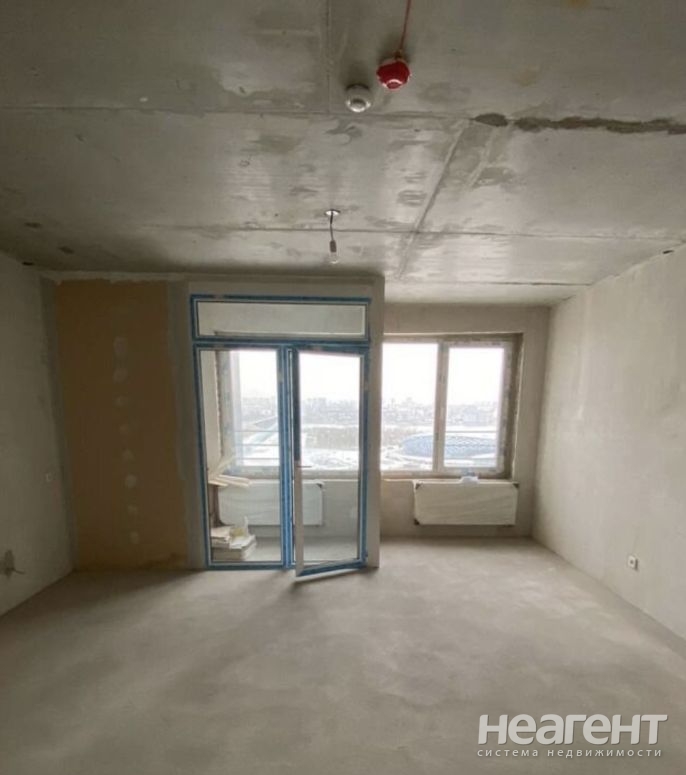 Продается 1-комнатная квартира, 37,3 м²