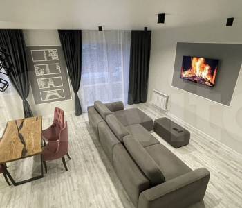 Продается Дом, 197 м²