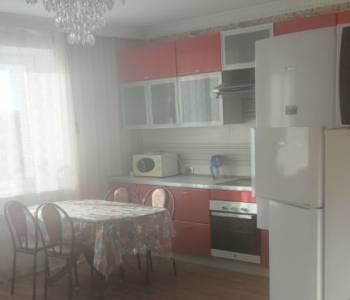 Сдается Многокомнатная квартира, 78 м²