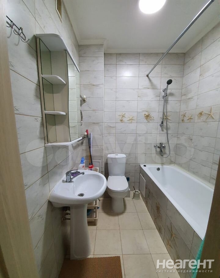 Продается 1-комнатная квартира, 33 м²