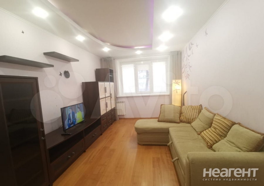 Сдается Многокомнатная квартира, 59 м²