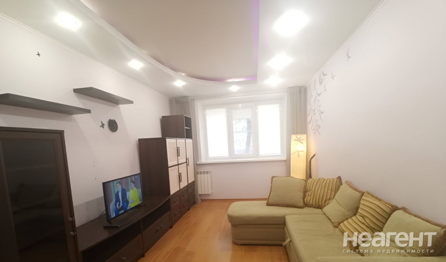 Сдается Многокомнатная квартира, 59,4 м²