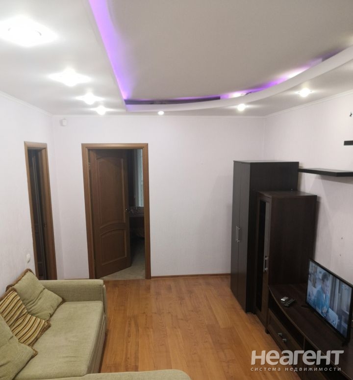 Сдается Многокомнатная квартира, 59,4 м²