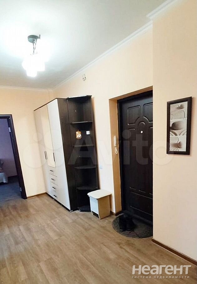 Сдается 2-х комнатная квартира, 63 м²