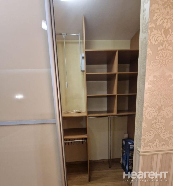 Продается 3-х комнатная квартира, 123 м²