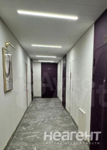 Продается 1-комнатная квартира, 39,8 м²