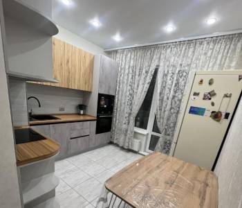 Сдается 2-х комнатная квартира, 53 м²