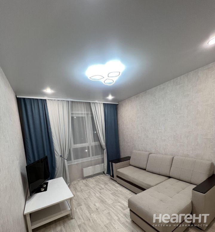 Сдается 2-х комнатная квартира, 53 м²