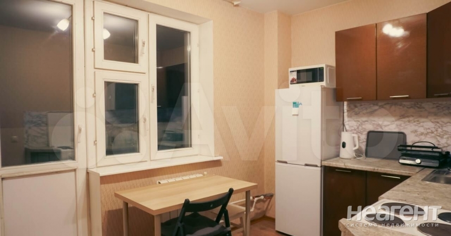 Продается 1-комнатная квартира, 31,9 м²