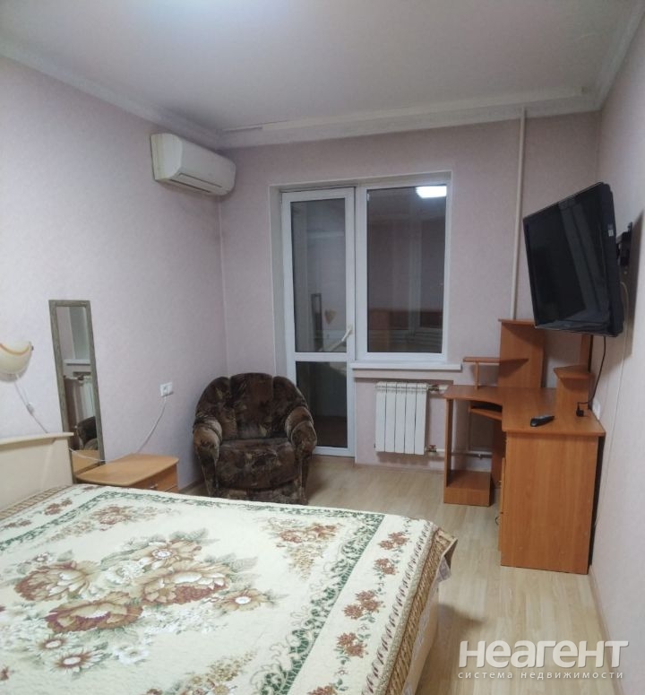 Сдается 2-х комнатная квартира, 96 м²