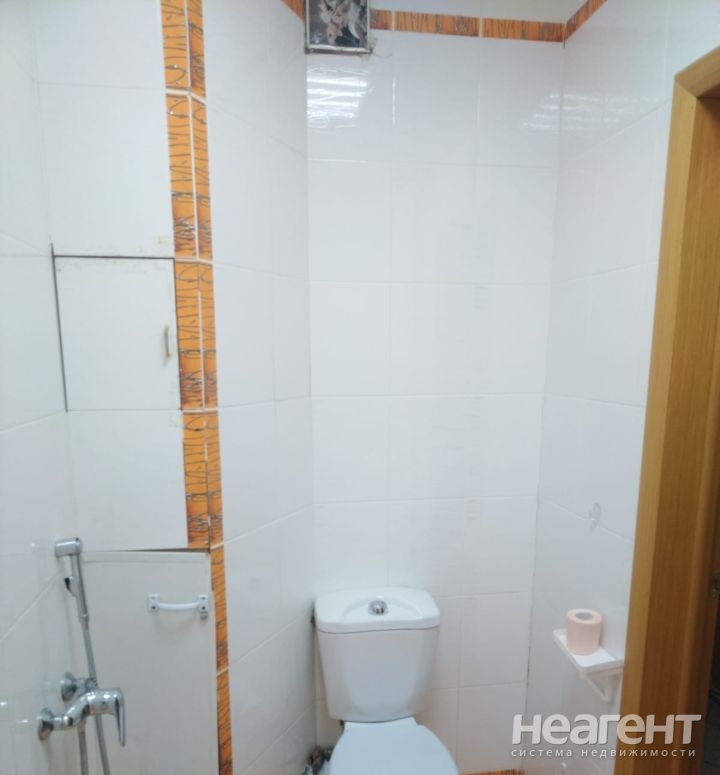 Сдается 2-х комнатная квартира, 96 м²