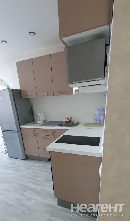 Сдается 2-х комнатная квартира, 42 м²