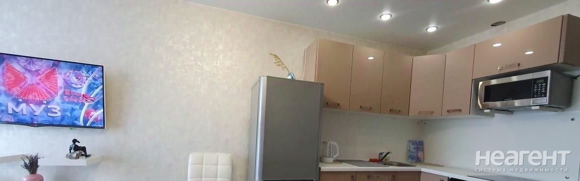 Сдается 2-х комнатная квартира, 42 м²