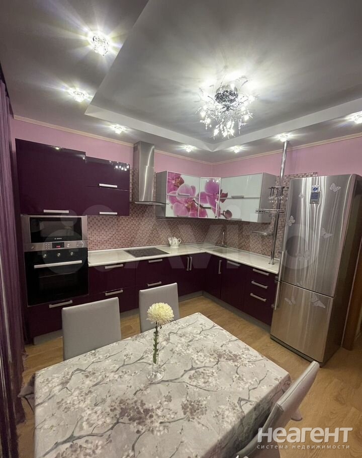 Сдается Многокомнатная квартира, 75 м²