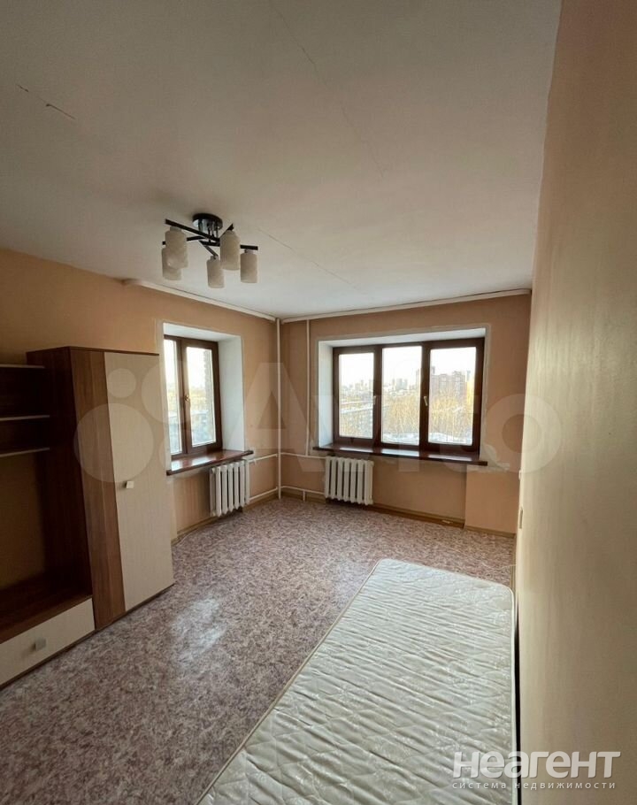 Продается 3-х комнатная квартира, 57,4 м²