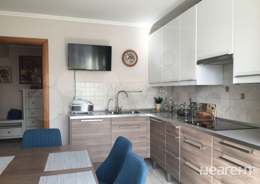 Продается Многокомнатная квартира, 149 м²