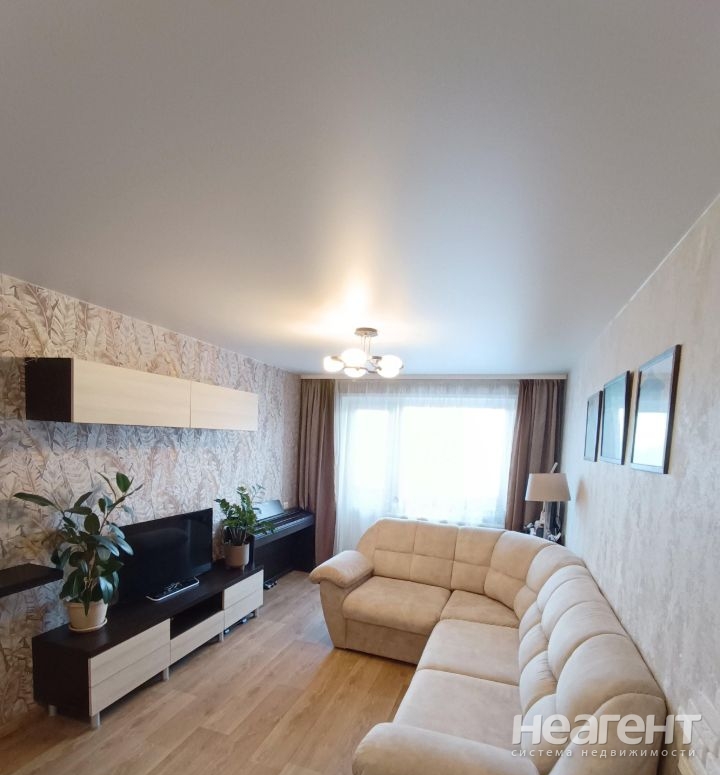 Продается 3-х комнатная квартира, 60,7 м²