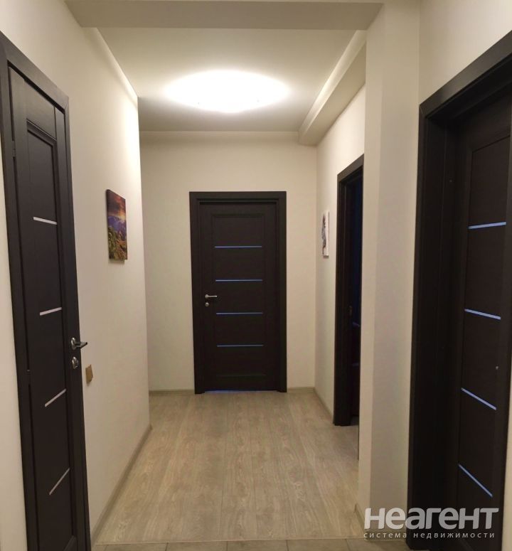 Сдается Многокомнатная квартира, 88,2 м²