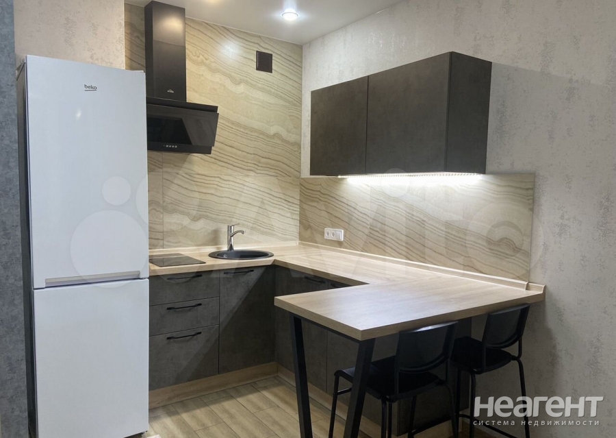 Сдается 1-комнатная квартира, 32 м²