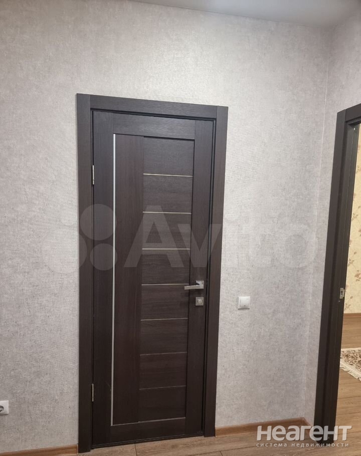 Сдается 2-х комнатная квартира, 65 м²