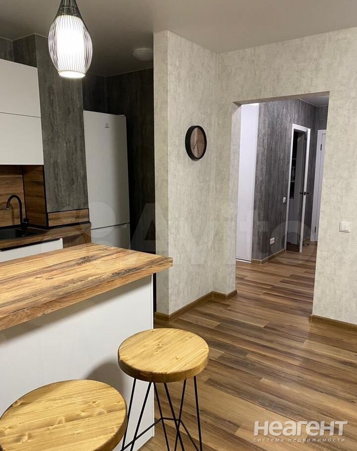 Сдается Многокомнатная квартира, 65 м²