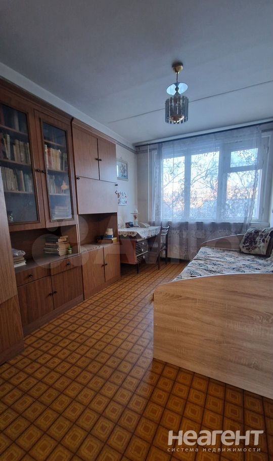 Сдается Многокомнатная квартира, 57 м²