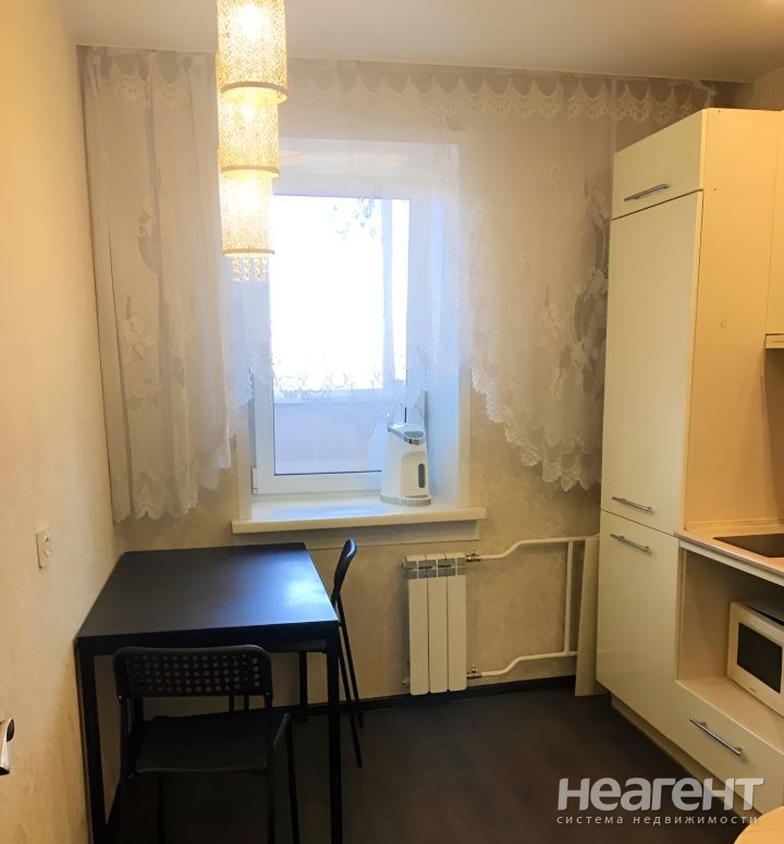 Сдается 1-комнатная квартира, 35 м²