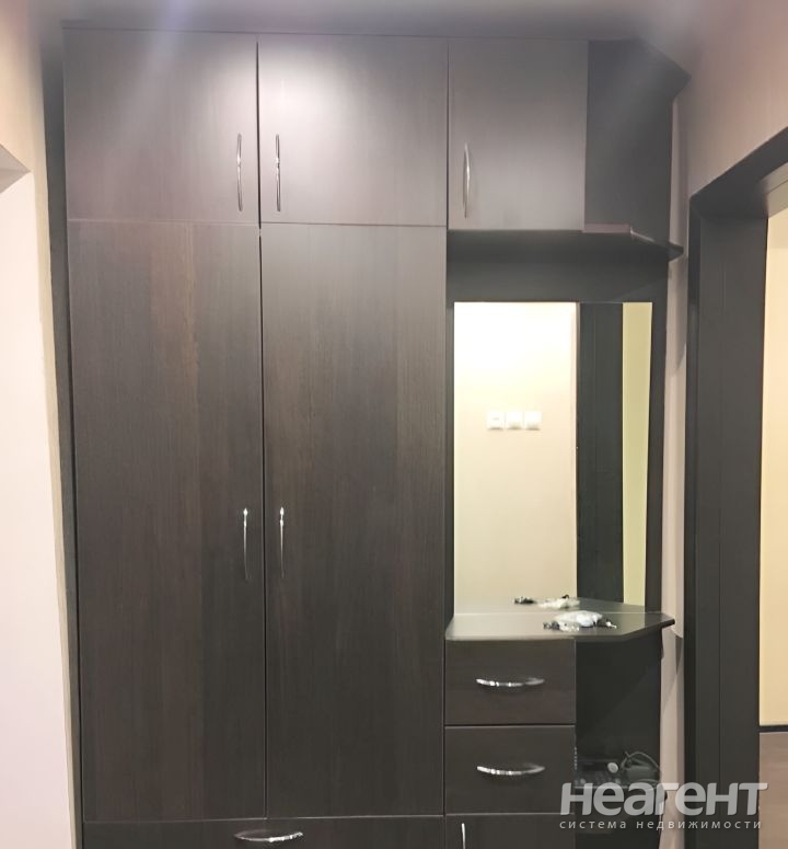 Сдается 1-комнатная квартира, 35 м²