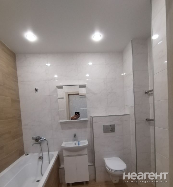 Продается 2-х комнатная квартира, 42 м²