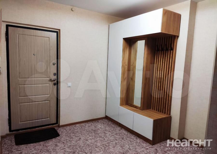 Сдается 2-х комнатная квартира, 60 м²