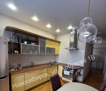 Продается Многокомнатная квартира, 118,2 м²