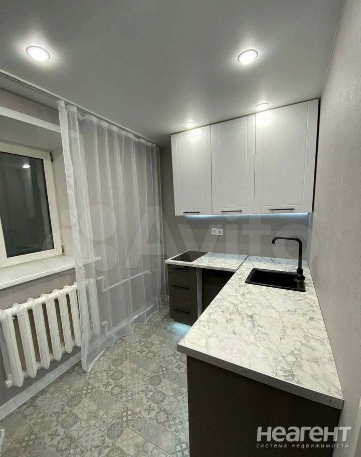 Продается 1-комнатная квартира, 36,9 м²