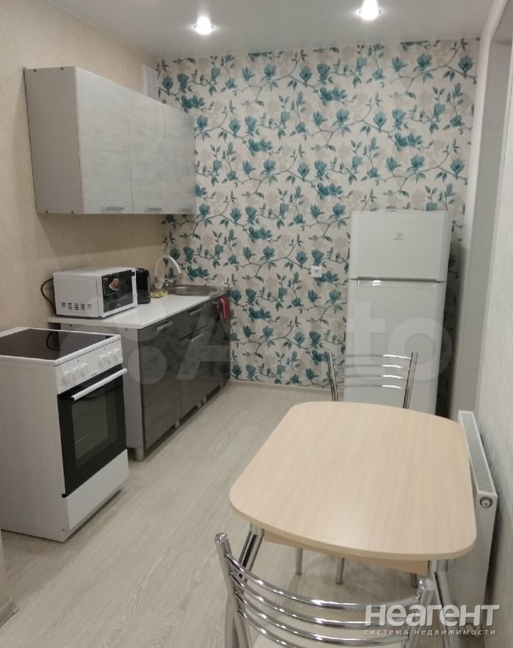 Сдается 1-комнатная квартира, 28 м²