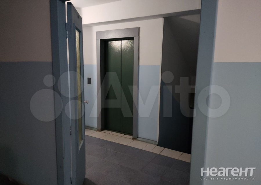 Продается 1-комнатная квартира, 28,6 м²